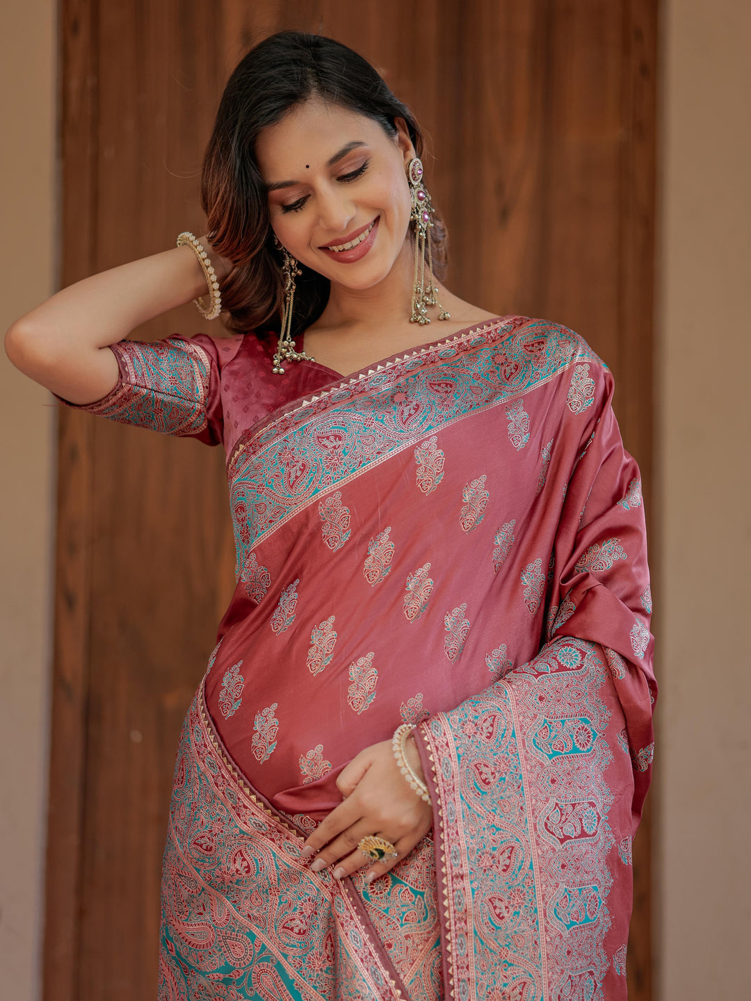 Dusty Rose Pink Banarasi Silk Saree with Intricate Paisley Zari Weaving & Tassel Detailing