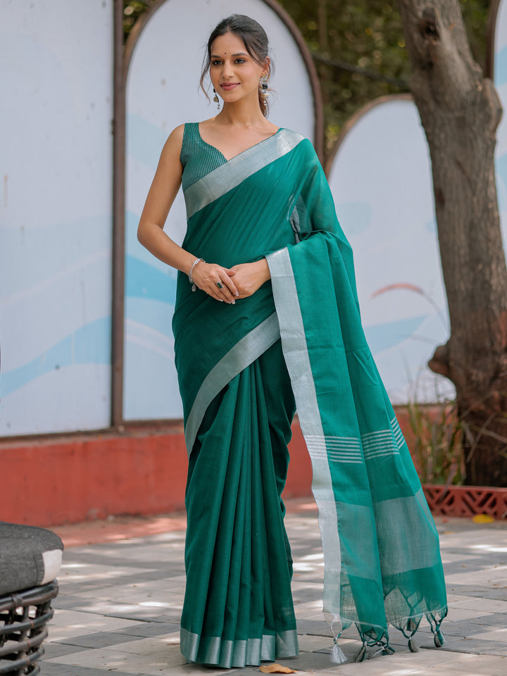 Elegant Emerald Green Pure Handloom Cotton Saree with Silver Border & Tassel Detailing