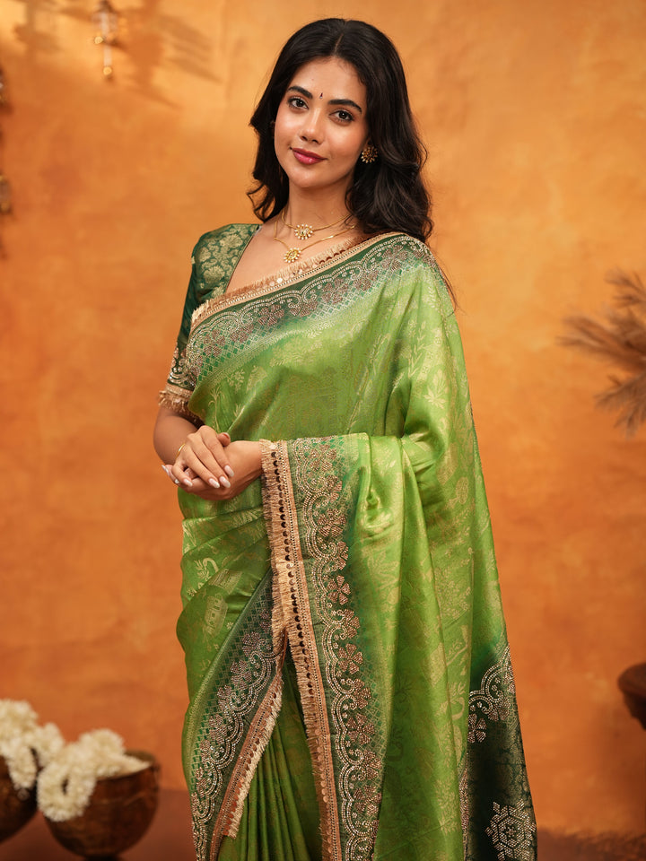 Emerald Green Banarasi Silk Saree with Intricate Zari Border & Rich Woven Pallu | Designer Festive & Wedding Wear Saree