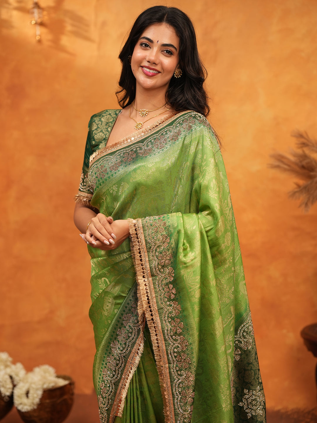 Emerald Green Banarasi Silk Saree with Intricate Zari Border & Rich Woven Pallu | Designer Festive & Wedding Wear Saree