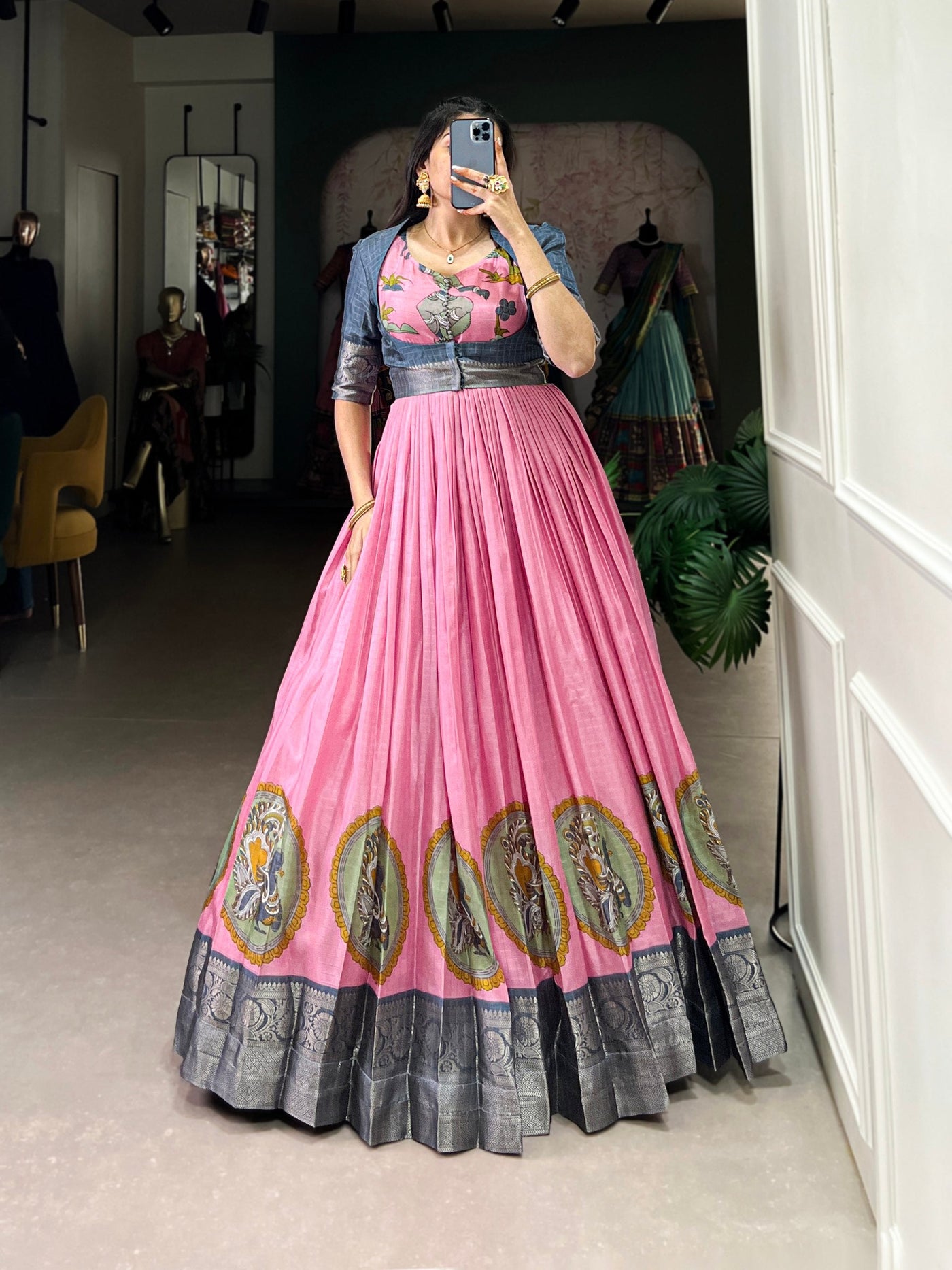Pink Dola Silk Kalamkari Gown – A Fusion of Heritage & Modern Elegance ✨