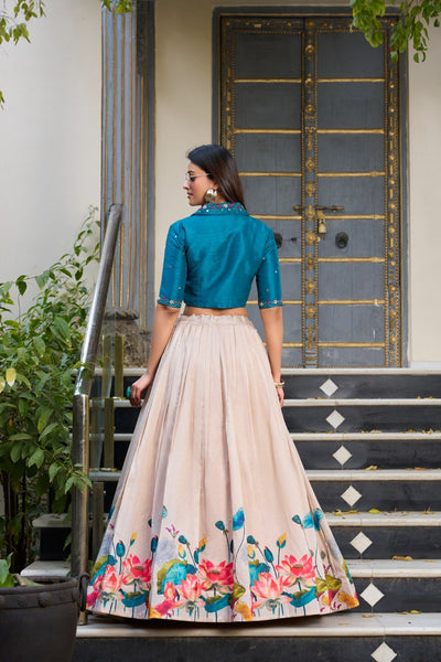 Beige & Teal Tussar Silk Lehenga Set – A Regal Affair of Elegance & Artistry ✨💙