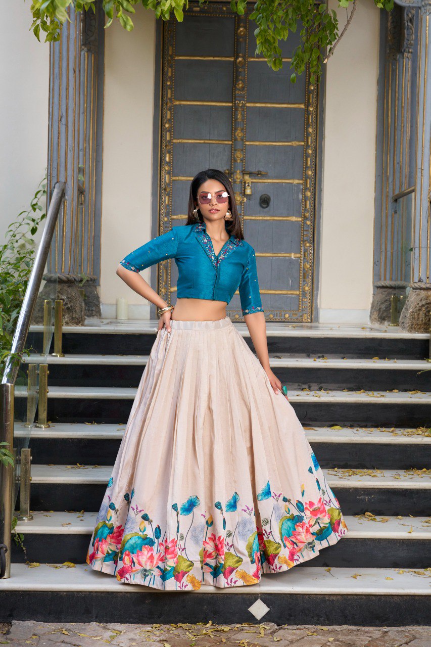 Beige & Teal Tussar Silk Lehenga Set – A Regal Affair of Elegance & Artistry ✨💙