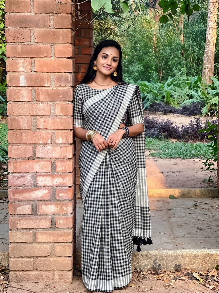Black & White Checkered Mul Cotton Saree with Tassels & Blouse Piece