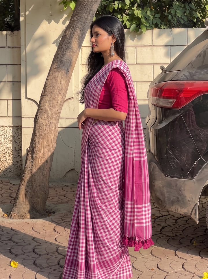 Magenta Pink & White Checkered Mul Cotton Saree with Blouse Piece