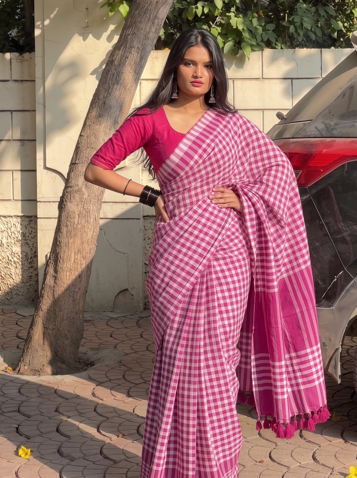 Magenta Pink & White Checkered Mul Cotton Saree with Blouse Piece