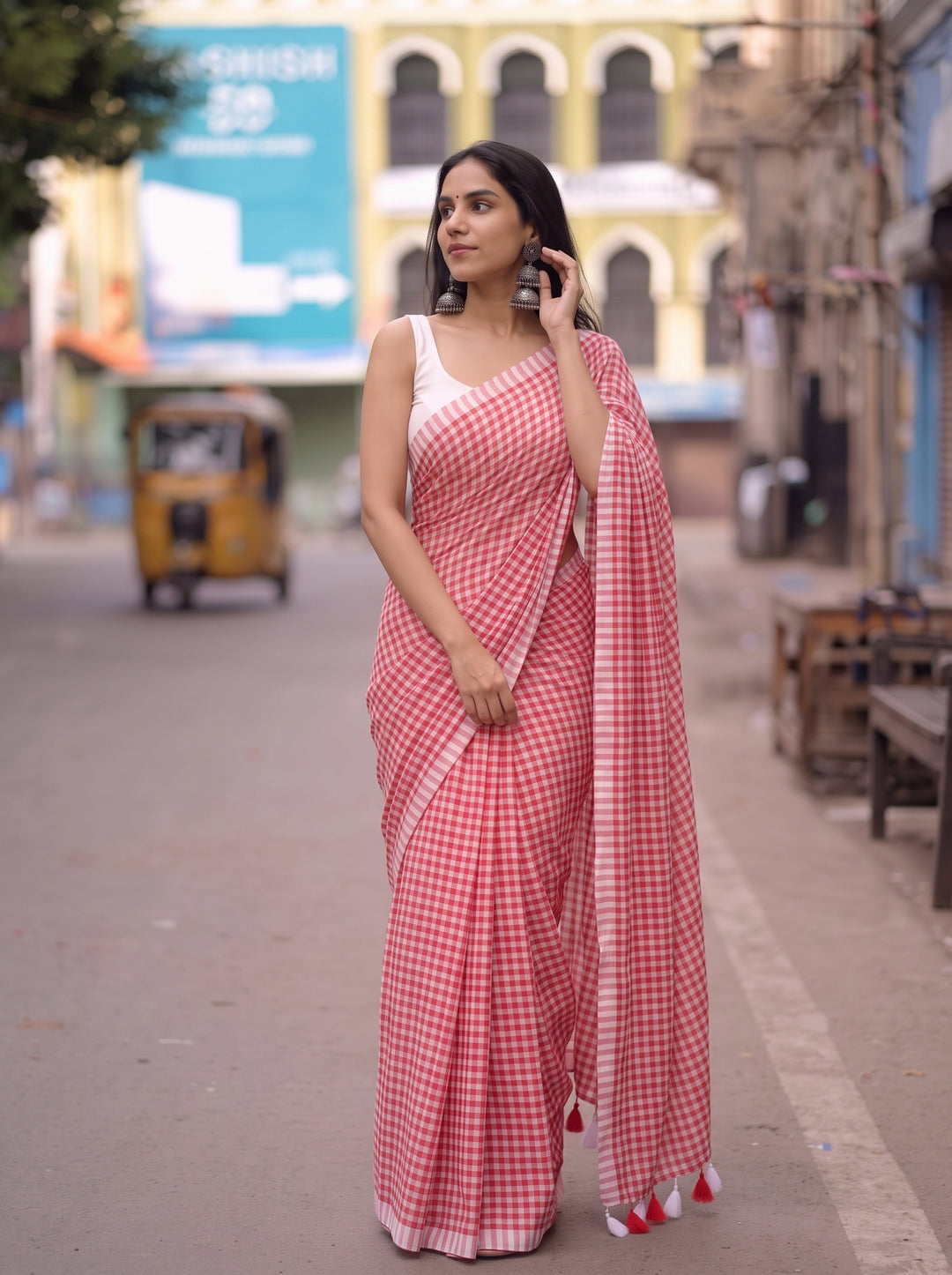 Red & White Checkered Mul Cotton Saree with Tassels & Blouse Piece