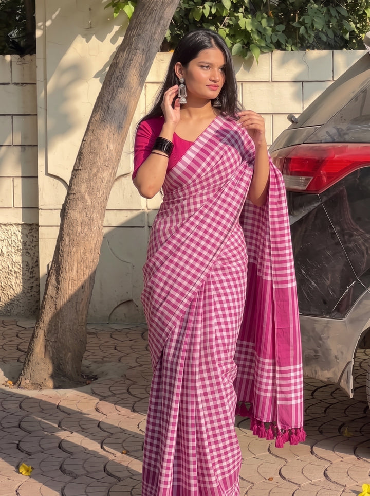 Magenta Pink & White Checkered Mul Cotton Saree with Blouse Piece