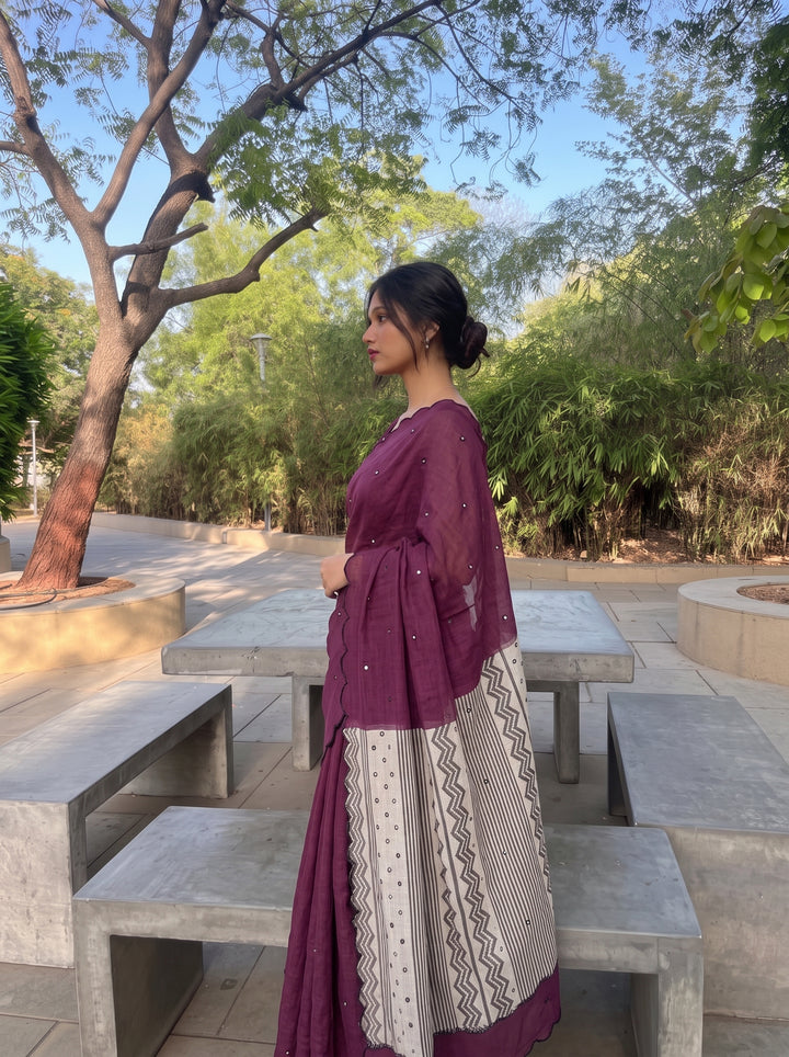 Wine Mul Cotton Saree with Aari Foil Mirror Work, Embroidered Arco Border & Contrast Printed Pallu with Blouse Piece