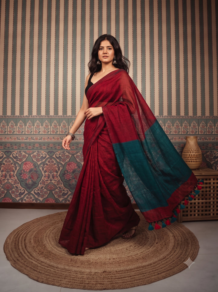 Ruby Red Mul Cotton Saree with Teal Green Contrast Pallu, Tassels & Matching Blouse