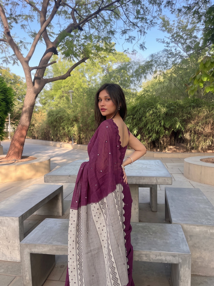 Wine Mul Cotton Saree with Aari Foil Mirror Work, Embroidered Arco Border & Contrast Printed Pallu with Blouse Piece