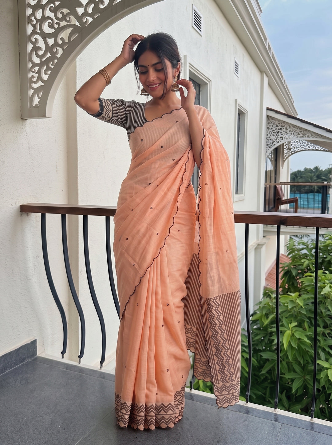 Peach Mul Cotton Saree with Aari Foil Mirror Work, Embroidered Arco Border & Contrast Printed Pallu with Blouse Piece