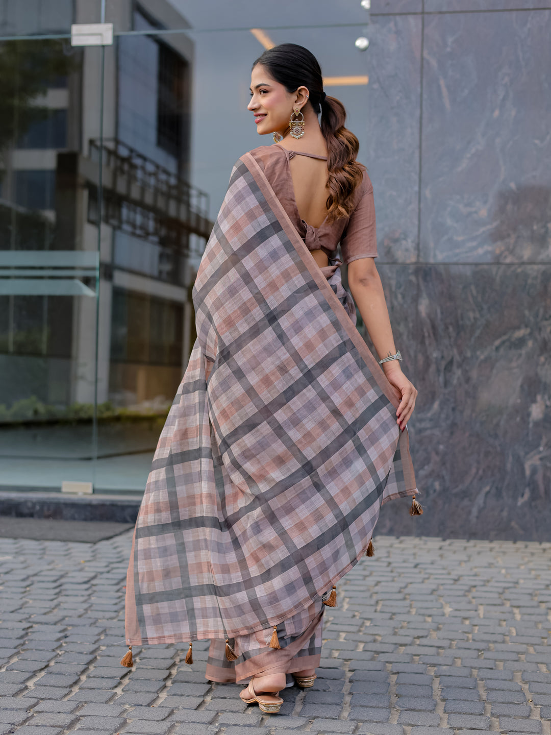 Dusty Brown Mul Cotton Checkered Saree for Women with Charcoal Grey Checks & Tassels | Soft Breathable Office & Daily Wear