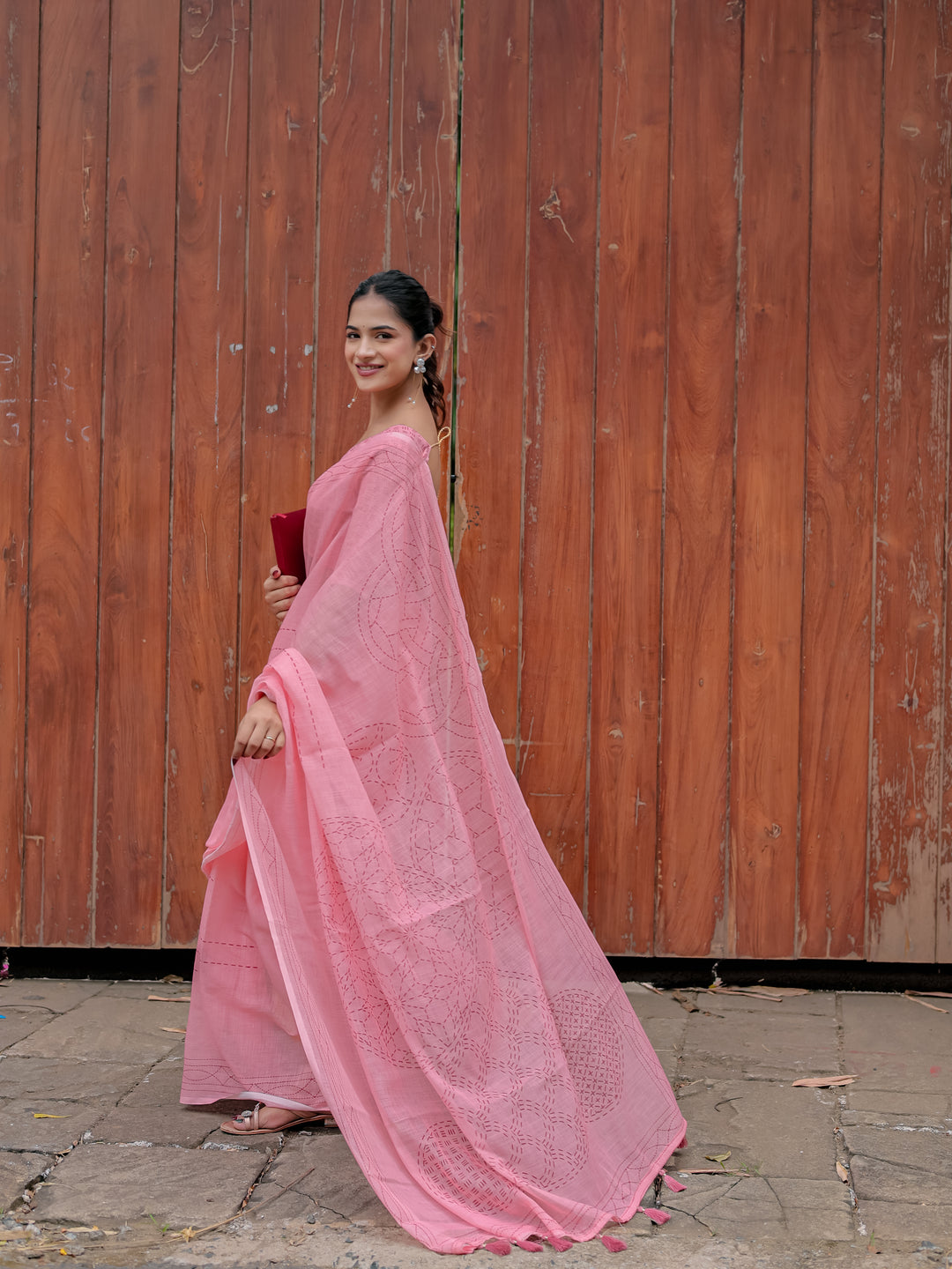 Blush Pink Mul Cotton Kantha-Inspired Saree with Artistic Statement Pallu | Elegant Office & Daily Wear Saree