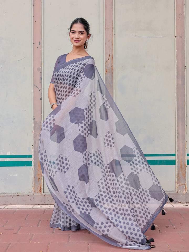Grey Mul Cotton Geometric Print Saree with Hexagon Pattern, Statement Pallu & Tassels | Office & Casual Wear