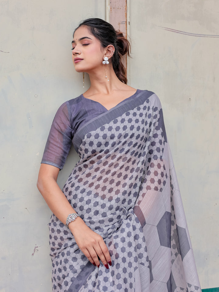 Grey Mul Cotton Geometric Print Saree with Hexagon Pattern, Statement Pallu & Tassels | Office & Casual Wear