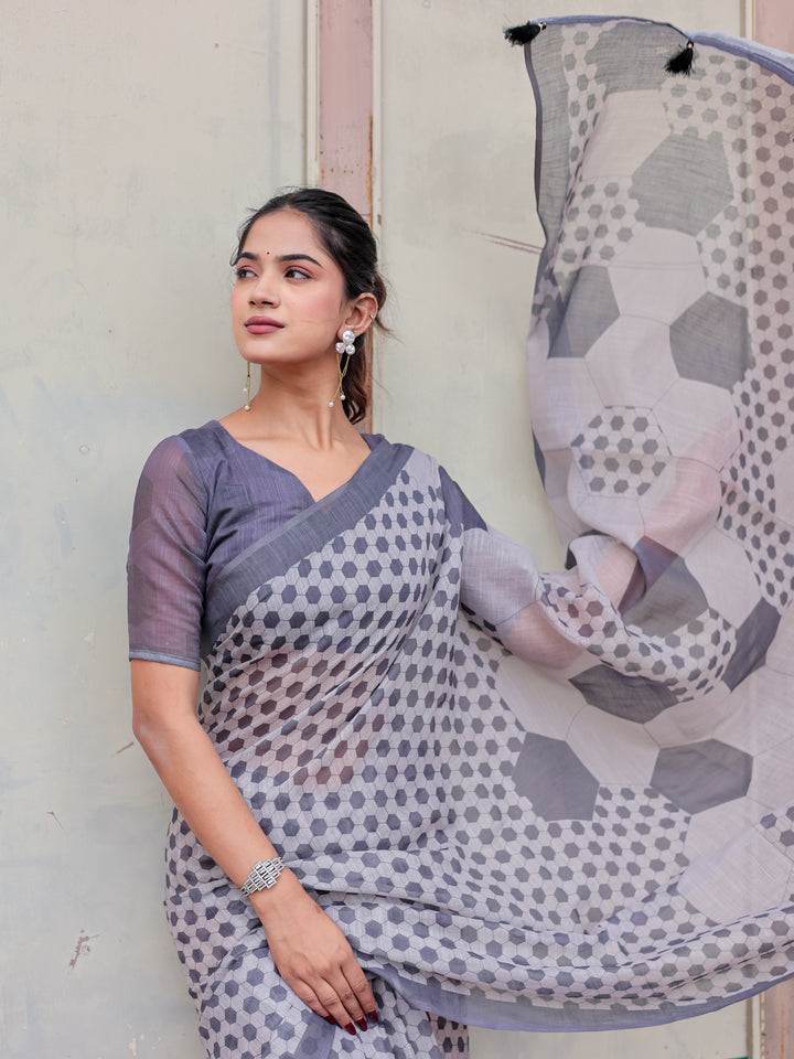Grey Mul Cotton Geometric Print Saree with Hexagon Pattern, Statement Pallu & Tassels | Office & Casual Wear