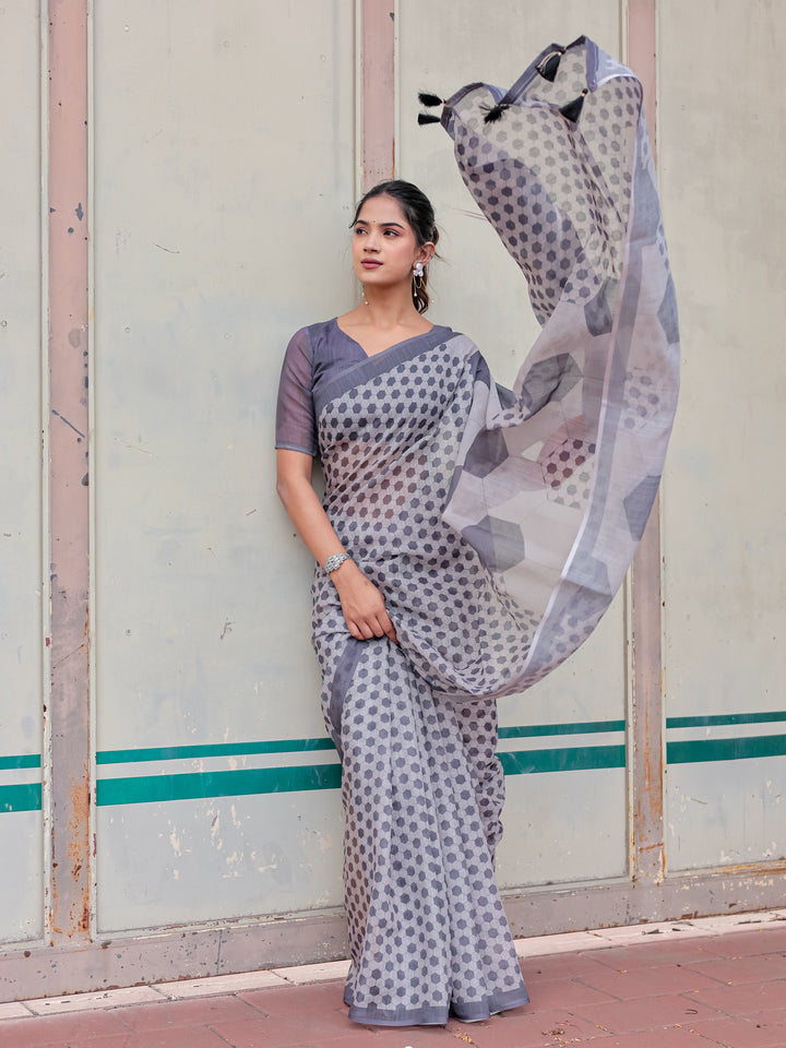 Grey Mul Cotton Geometric Print Saree with Hexagon Pattern, Statement Pallu & Tassels | Office & Casual Wear