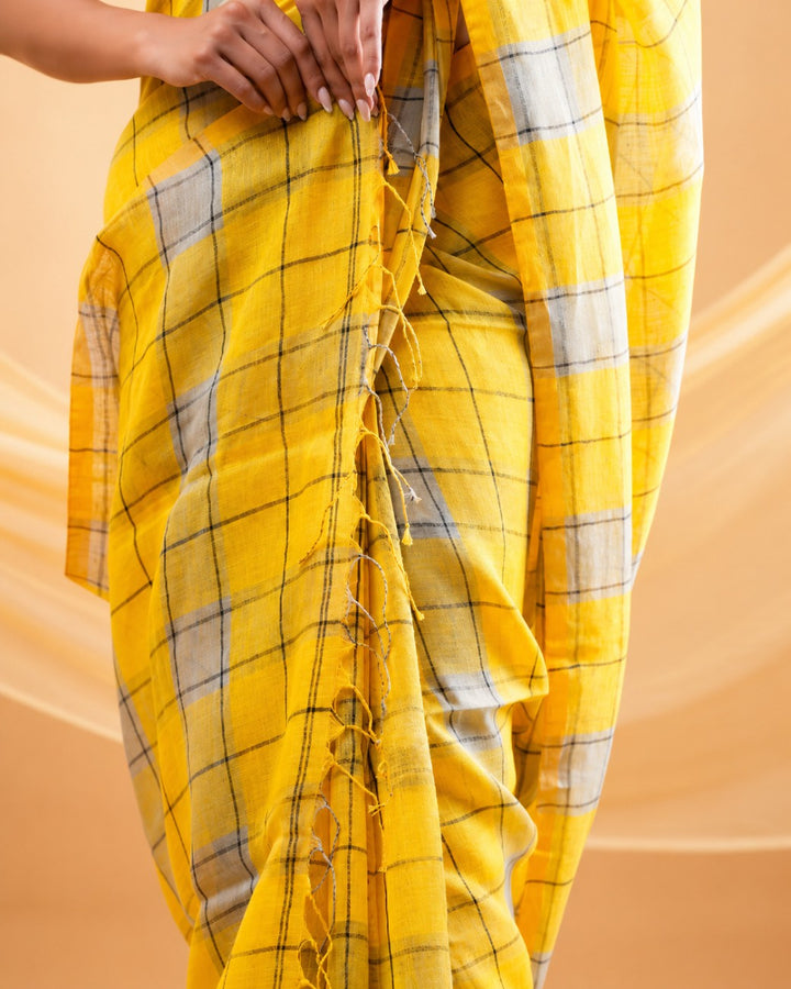 Yellow & Grey Checks Mul Cotton Saree with Tassels & Attached Blouse Piece