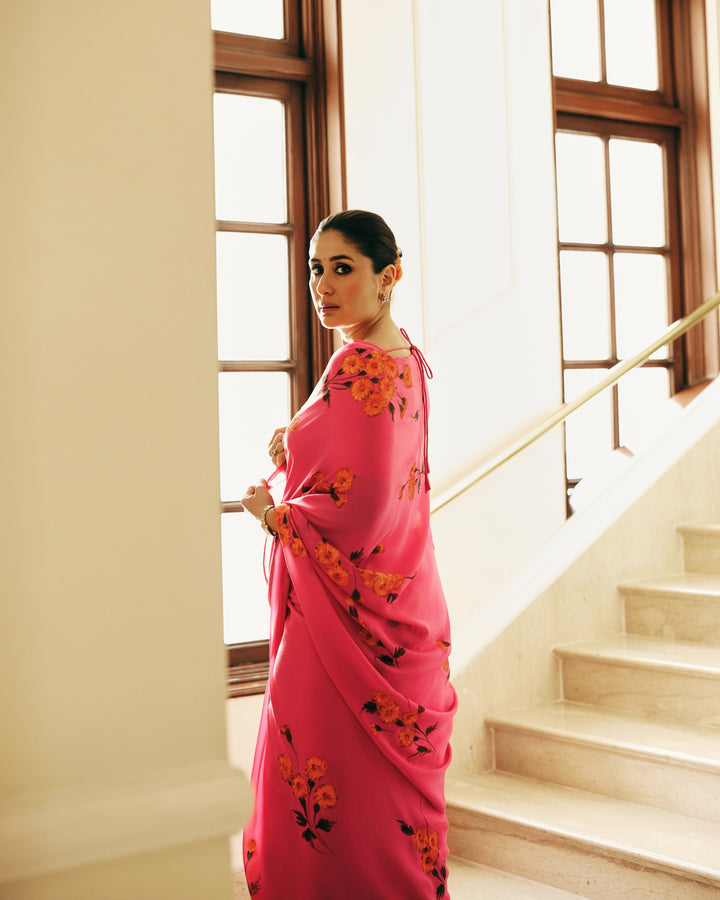 Kareena Kapoor-Inspired Rani Pink Floral Georgette Saree with Elegant Printed Pallu
