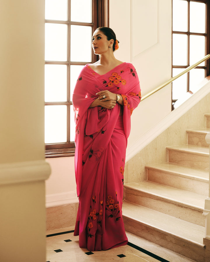 Kareena Kapoor-Inspired Rani Pink Floral Georgette Saree with Elegant Printed Pallu