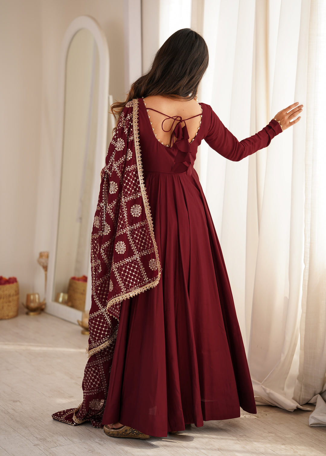 Inaya Premium Roman Silk Chanderi 16-Kali Anarkali Set with 5.5-Metre Flare, Embroidered Georgette Dupatta & Pants – 3 Piece Ready-to-Wear Ensemble