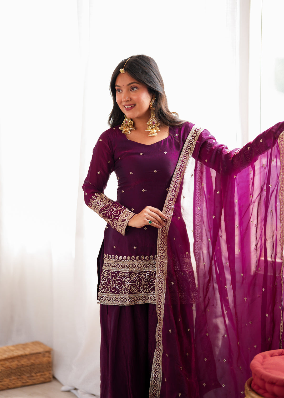 Noor-e-Farshi Heavy Fendy Silk Embroidered Kurta Set with Farshi Shalwar & Glass Roman Silk Dupatta – 3 Piece Festive Ensemble