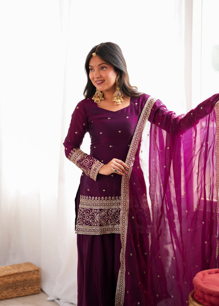 Noor-e-Farshi Heavy Fendy Silk Embroidered Kurta Set with Farshi Shalwar & Glass Roman Silk Dupatta – 3 Piece Festive Ensemble