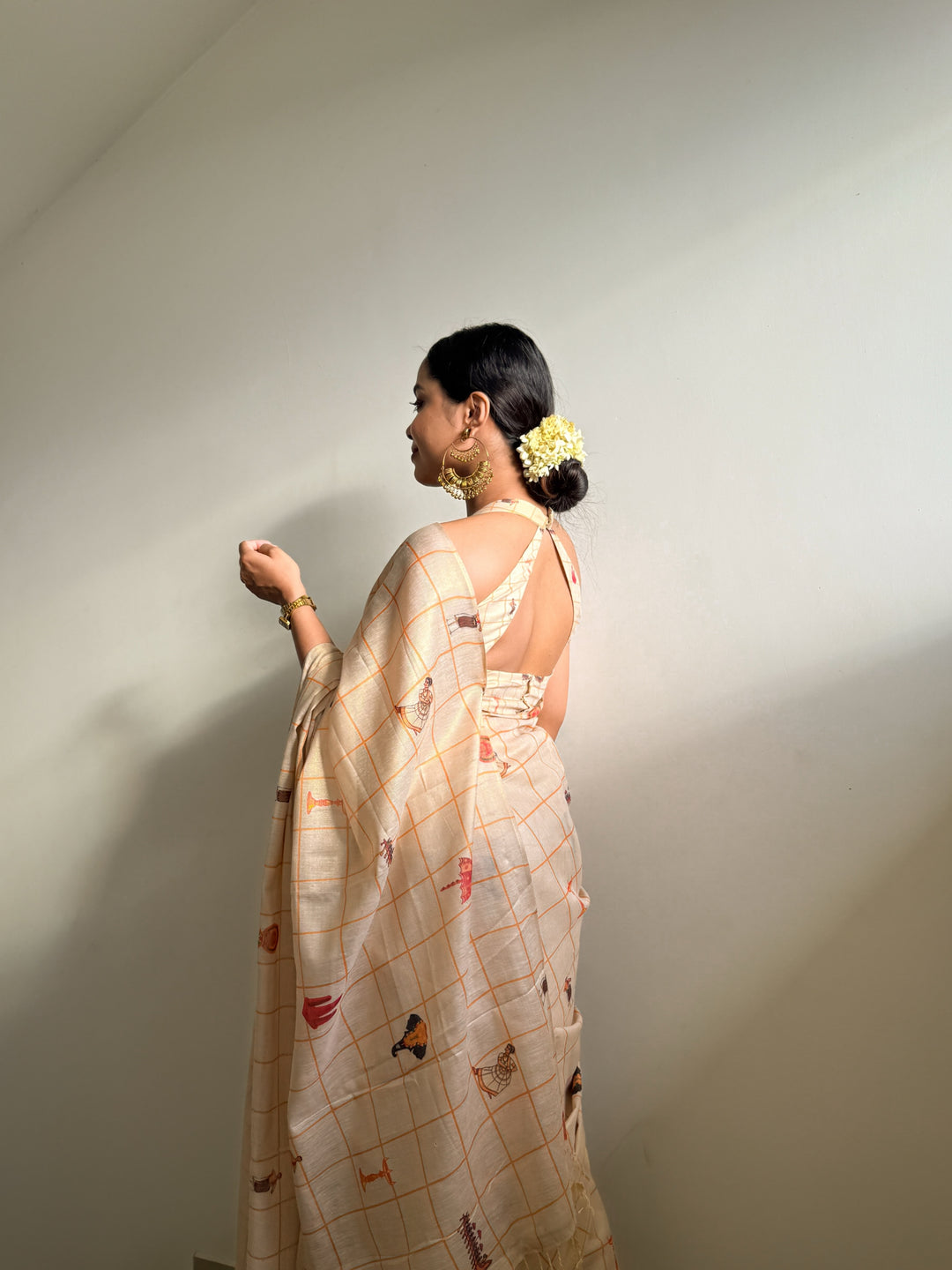 Erode Cotton Silk Shimmery Saree with Zari Weaving, Printed Motifs & Tassel Edges