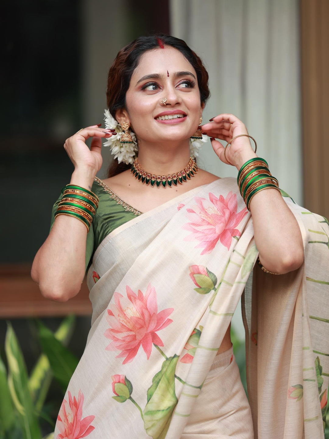 Royal Kasavu Pink Lotus Print Saree with Shimmer Zari Weave, Statement Pallu & Tassels on Edges