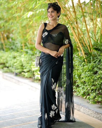 Black Georgette Saree with Hand-Painted White Florals – Attached Blouse – 5.5 Meters