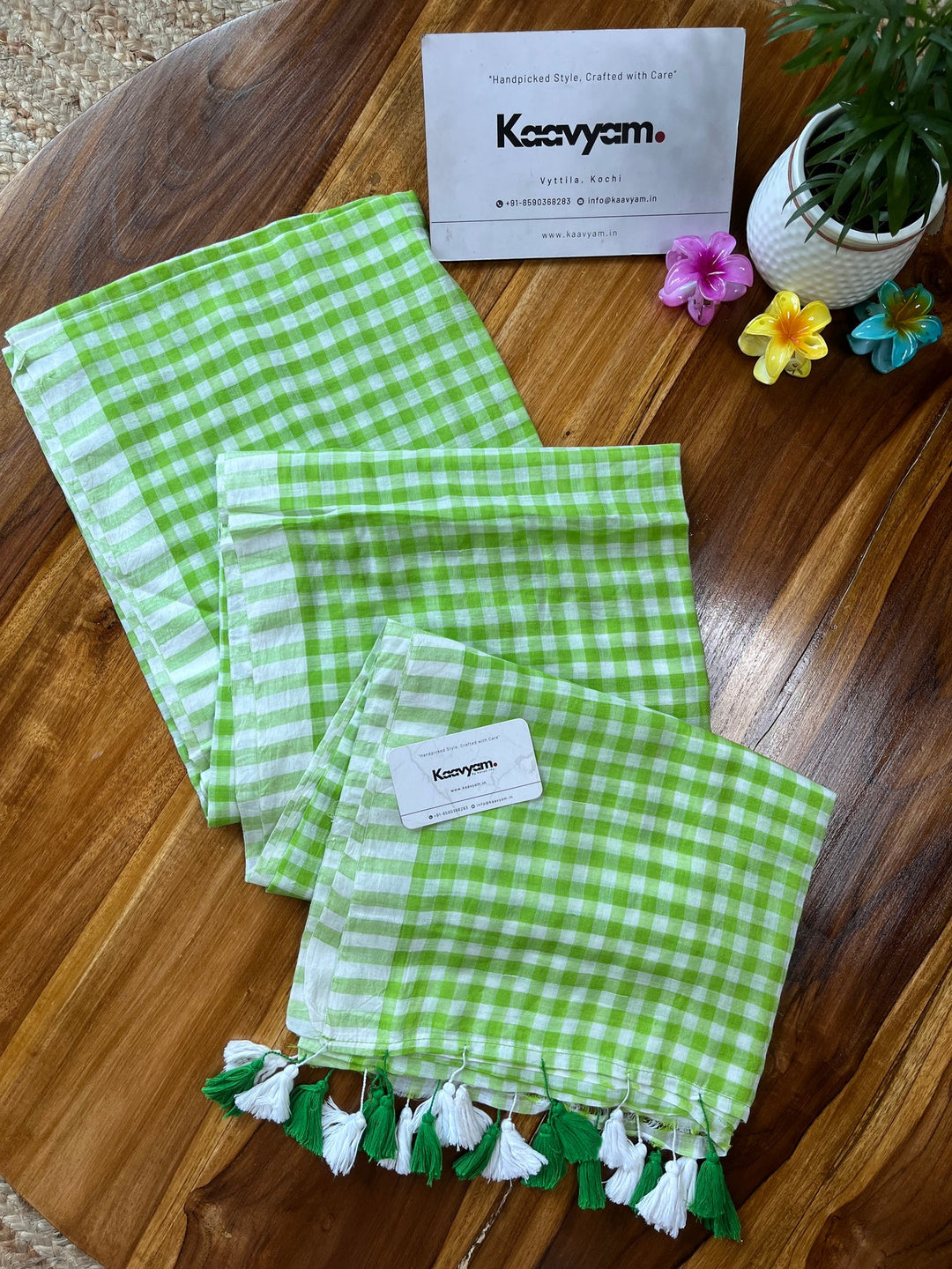Lime Green & White Checkered Mul Cotton Saree with Tassels & Blouse Piece