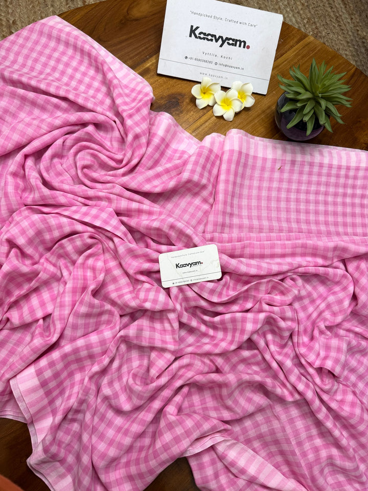 Baby Pink & White Checkered Mul Cotton Saree with Tassels & Blouse Piece