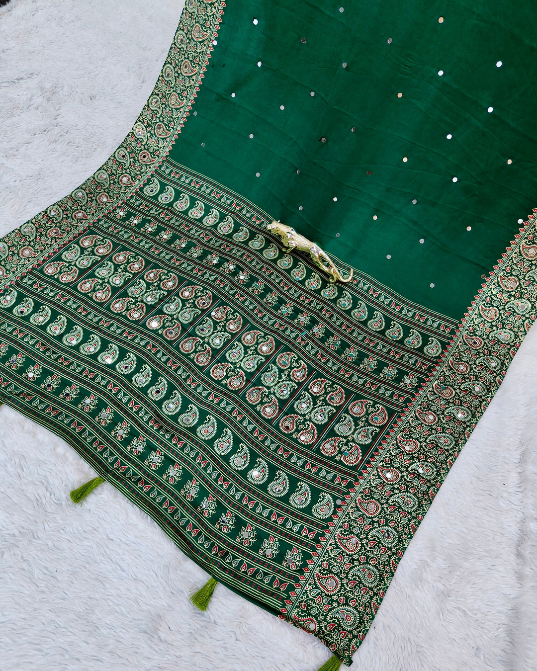 Emerald Green Satin Silk Saree with Kashmiri Paisley Print Pallu & Designer Border | Festive & Wedding Wear Saree