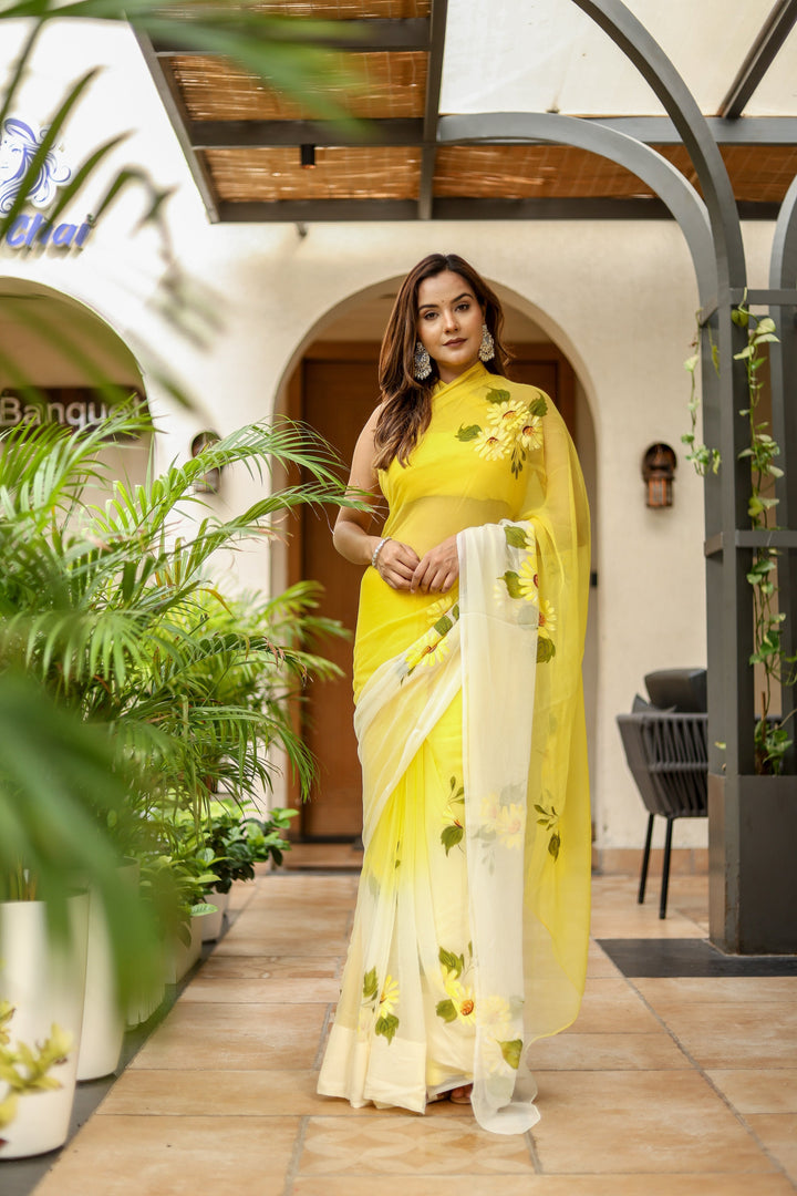 Lemon Yellow Chiffon Saree with Daisy Floral Design & Contrast Pallu | Designer Saree with Blouse Piece