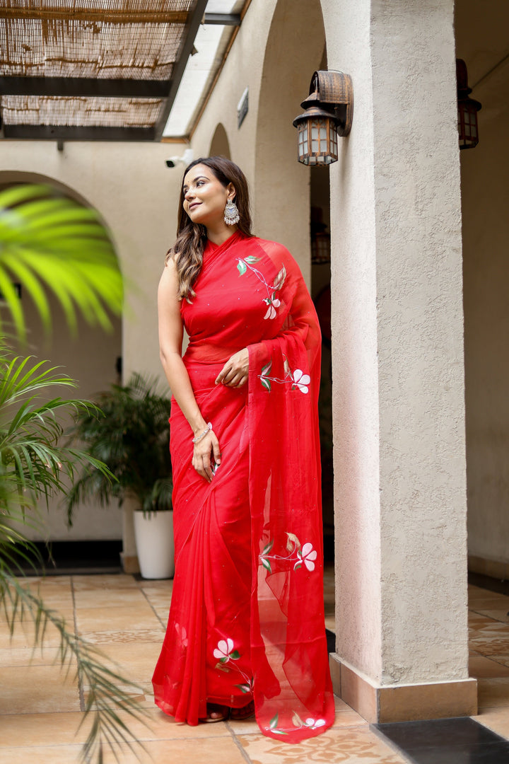 Red Chiffon Saree with Elegant Floral Print | Lightweight Designer Saree with Matching Blouse Piece