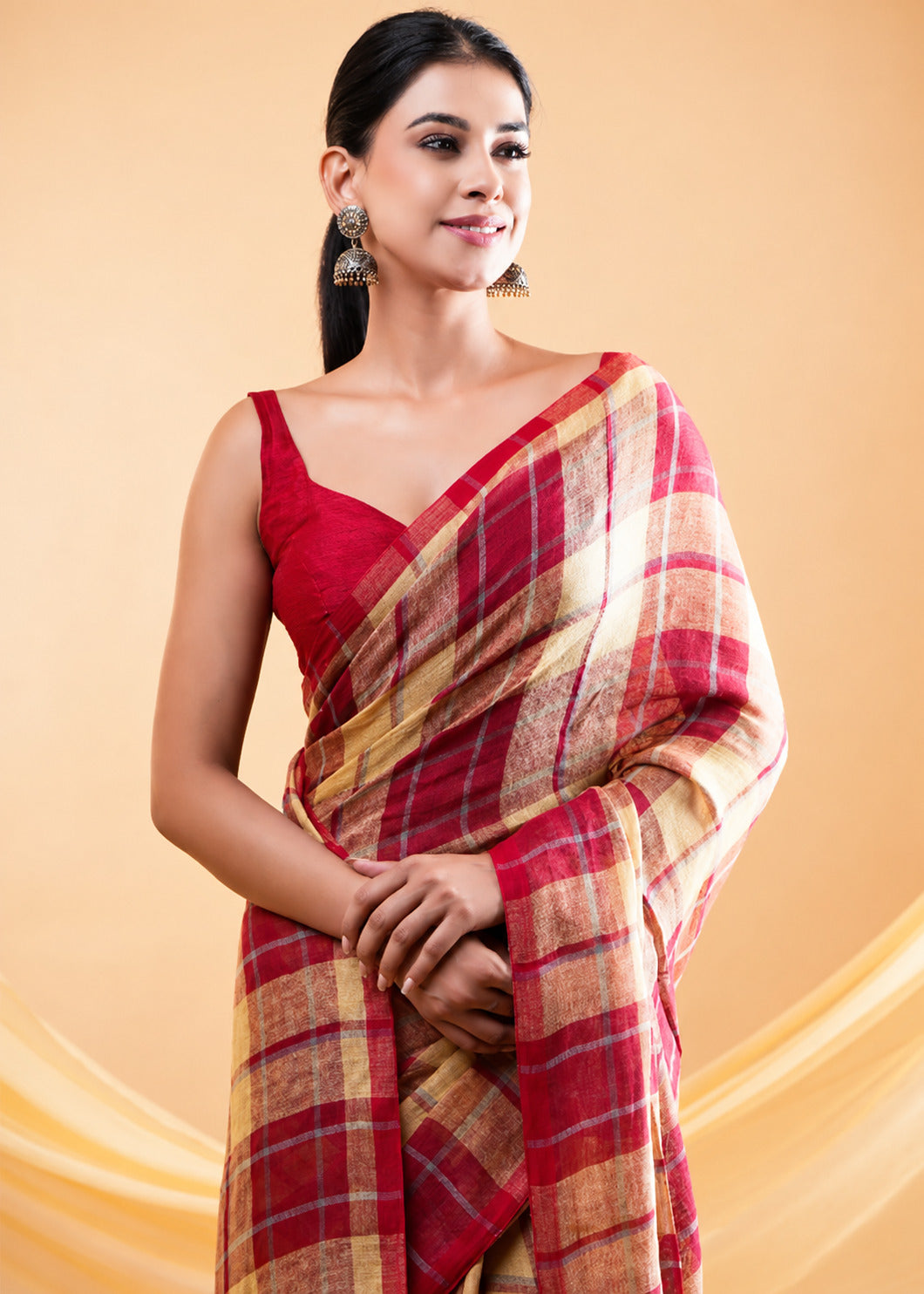 Red & Beige Checks Mul Cotton Saree with Tassels & Attached Blouse Piece