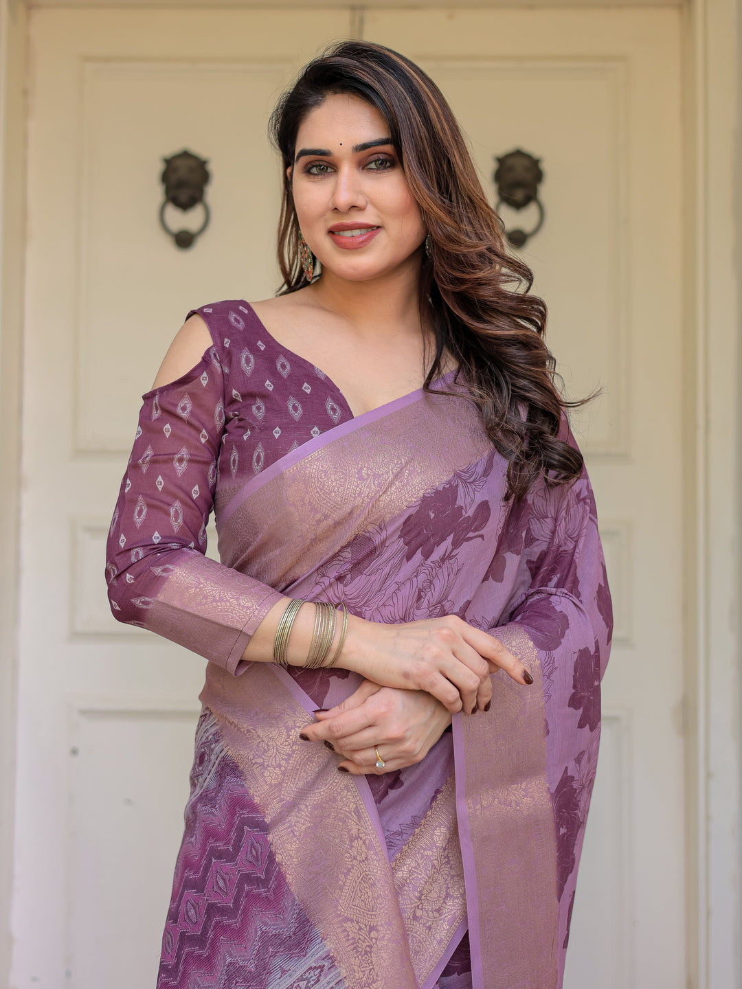 Wine Purple Handloom Cotton Floral Printed Saree with Zari Border & Tassels – Traditional Festive Wear