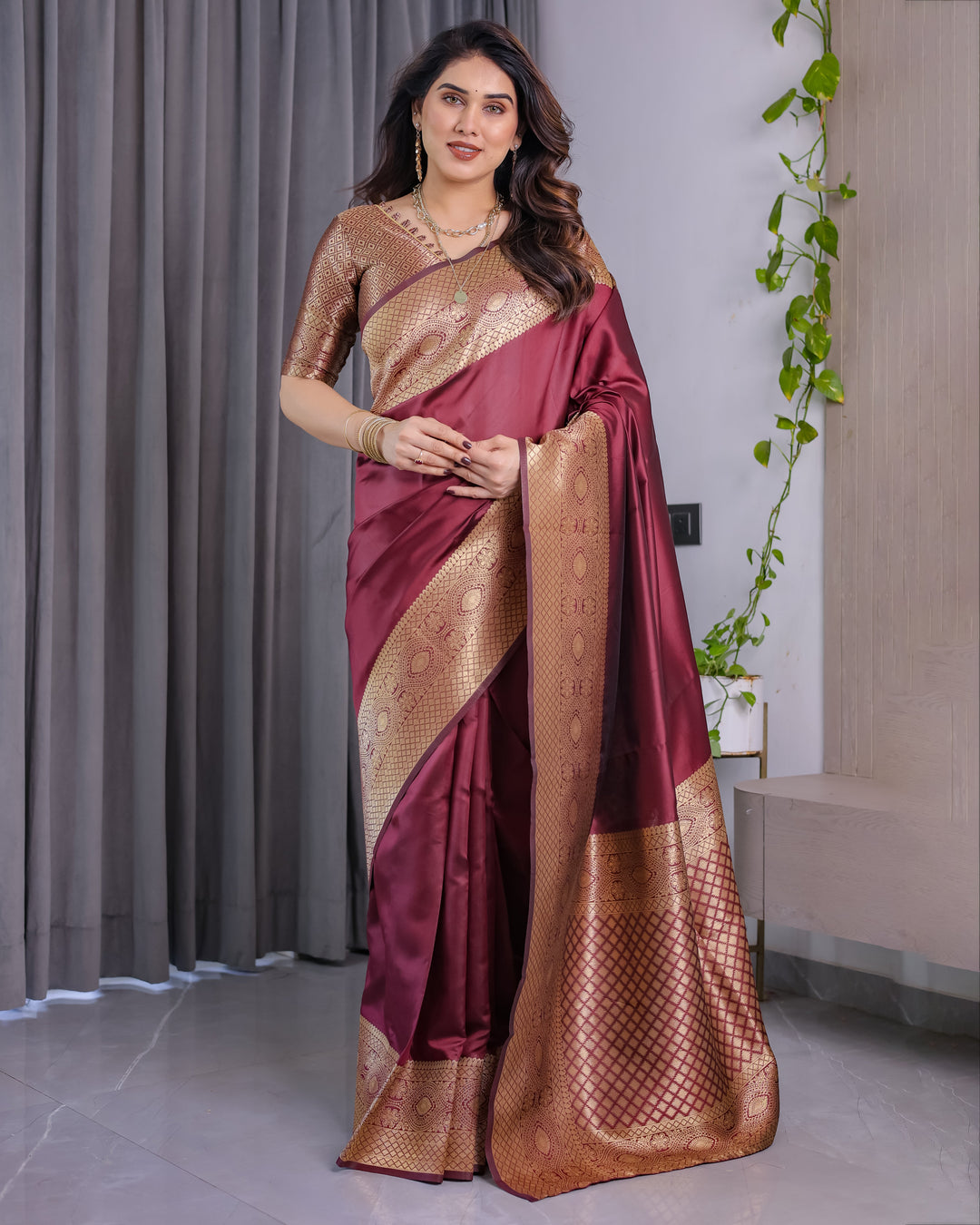 Maroon Pure Kanjivaram Silk Saree with Intricate Golden Zari Weaving & Contrast Blouse – 5.5m Saree + 0.8m Blouse