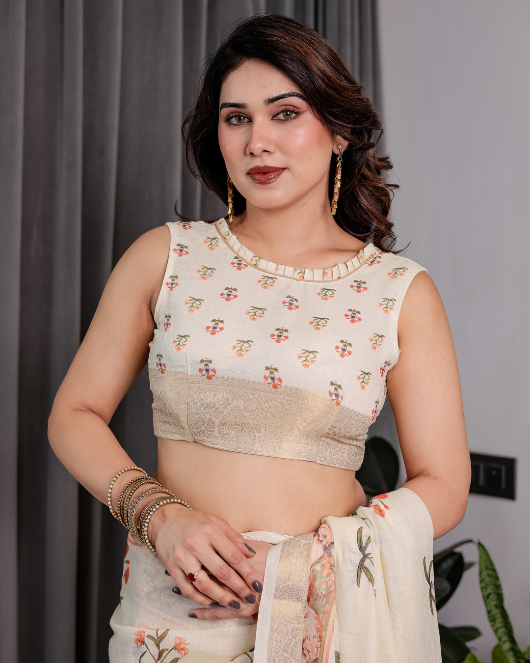 Ivory Cream Pure Handloom Linen Saree with Peach Floral Print & Zari Border | Artistic Garden Pallu & Tassels | 5.5m Saree + 0.8m Blouse