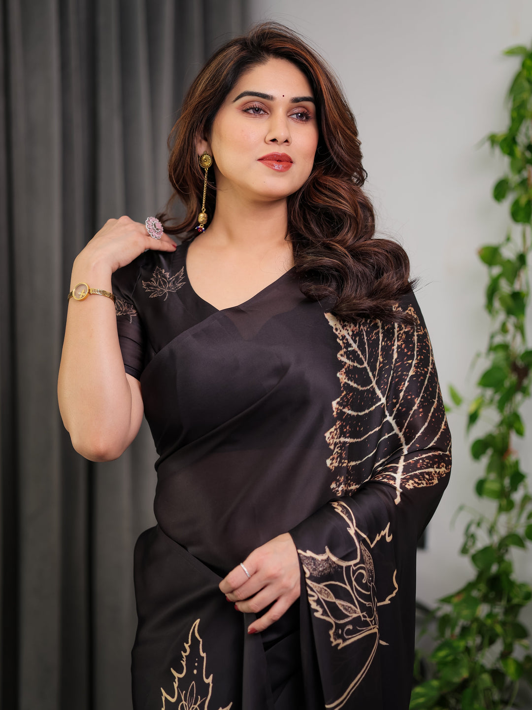 Black Satin Georgette Saree with Gold Leaf Outline Print & Designer Attached Blouse – Elegant Minimal Botanical Saree