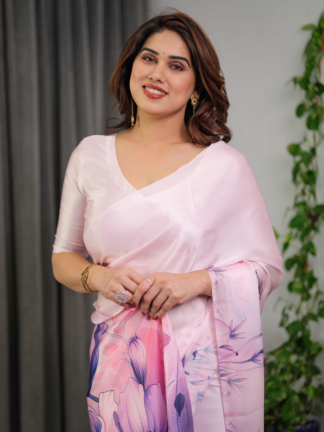 Pastel Pink Satin Georgette Floral Printed Saree with Attached Blouse – Soft Ombre Designer Saree with Purple Bloom Artwork