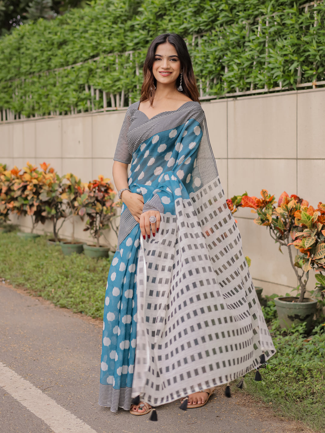 Teal Blue Mul Cotton Polka Print Saree for Women with Checkered Pallu & Tassels | Soft Breathable Daily & Office Wear