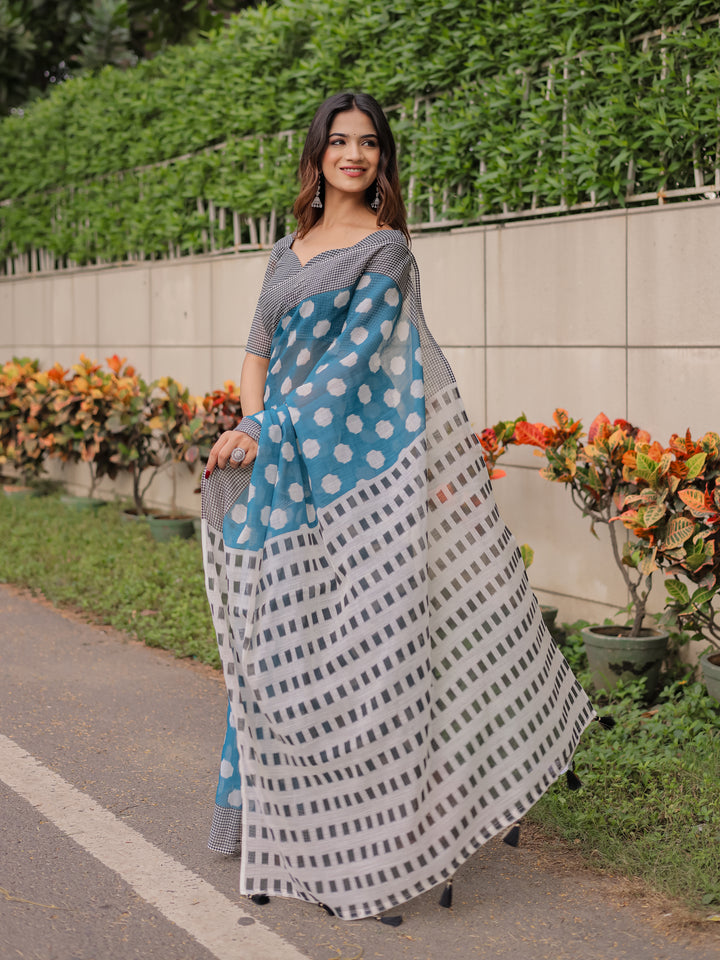 Teal Blue Mul Cotton Polka Print Saree for Women with Checkered Pallu & Tassels | Soft Breathable Daily & Office Wear