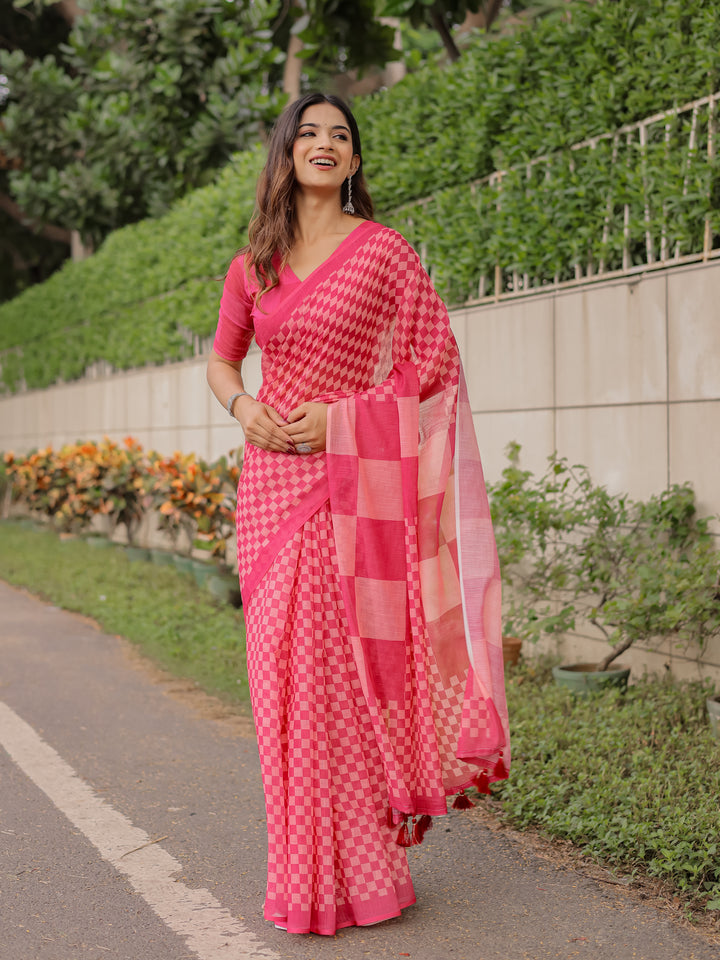 Rani Pink Mul Cotton Checkered Saree for Women with Statement Pallu & Tassels | Soft Breathable Office & Daily Wear