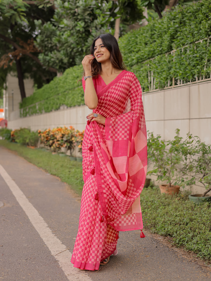 Rani Pink Mul Cotton Checkered Saree for Women with Statement Pallu & Tassels | Soft Breathable Office & Daily Wear