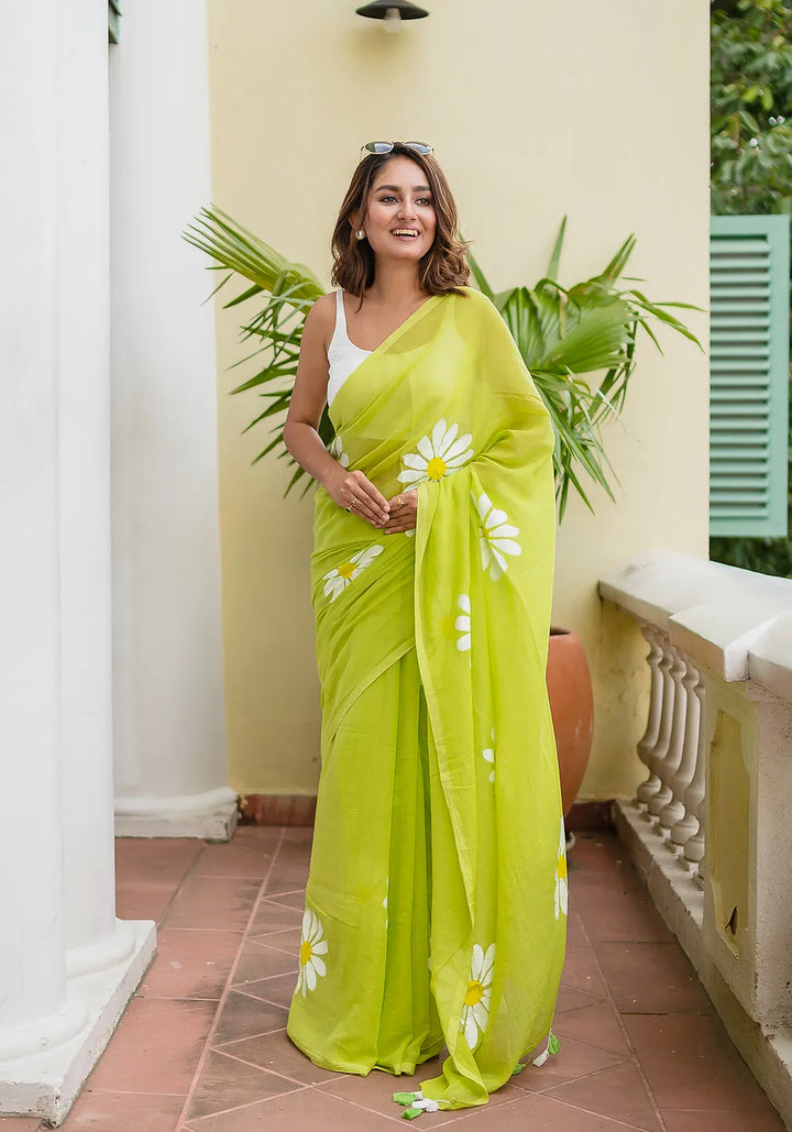 Lime Green Mul Cotton Saree with Daisy Floral Print & Tasselled Pallu, Comes With Attached Blouse Piece