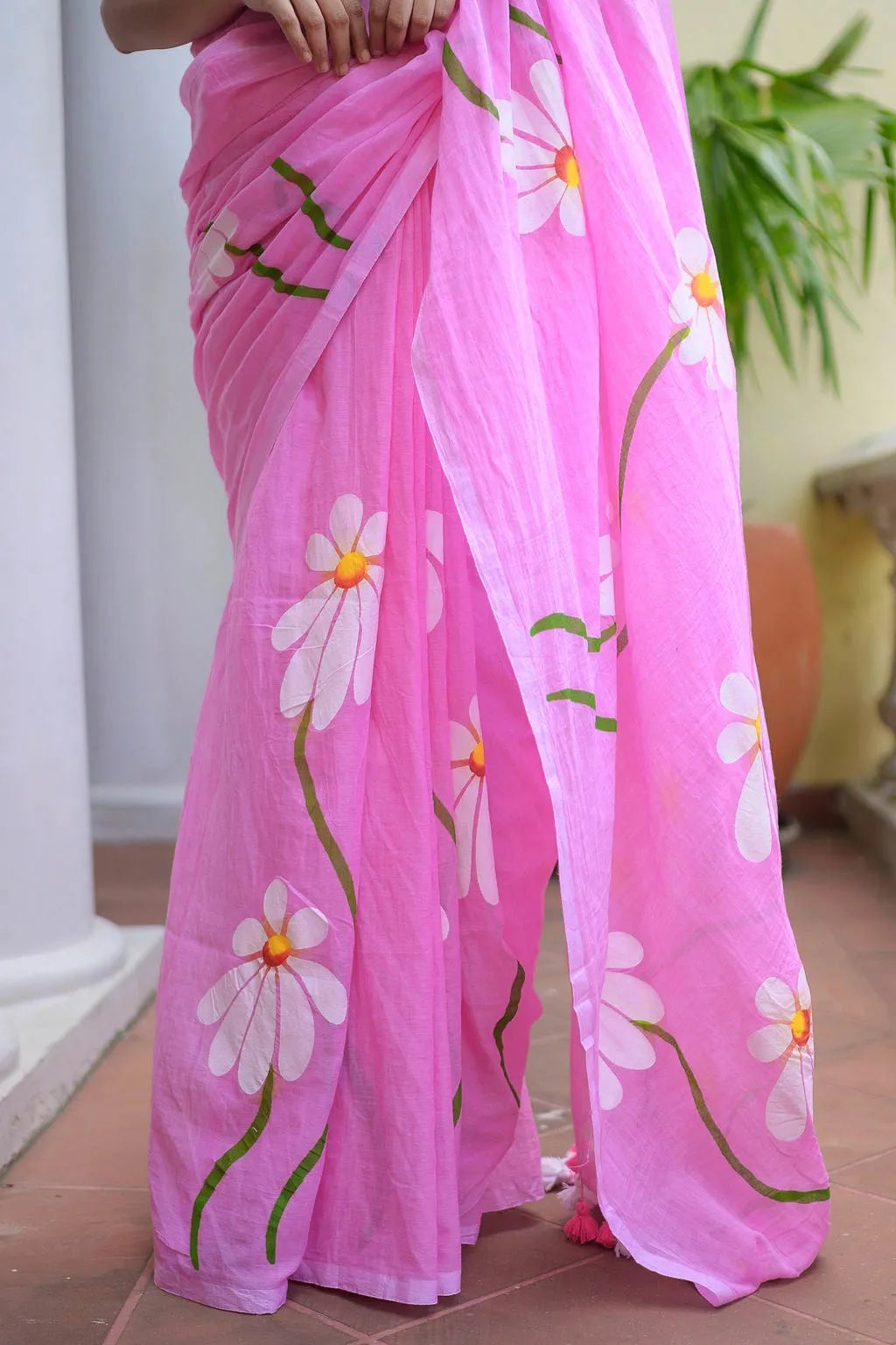 Blush Pink Mul Cotton Saree with Hand-Painted Daisy Floral Design & Tasselled Pallu