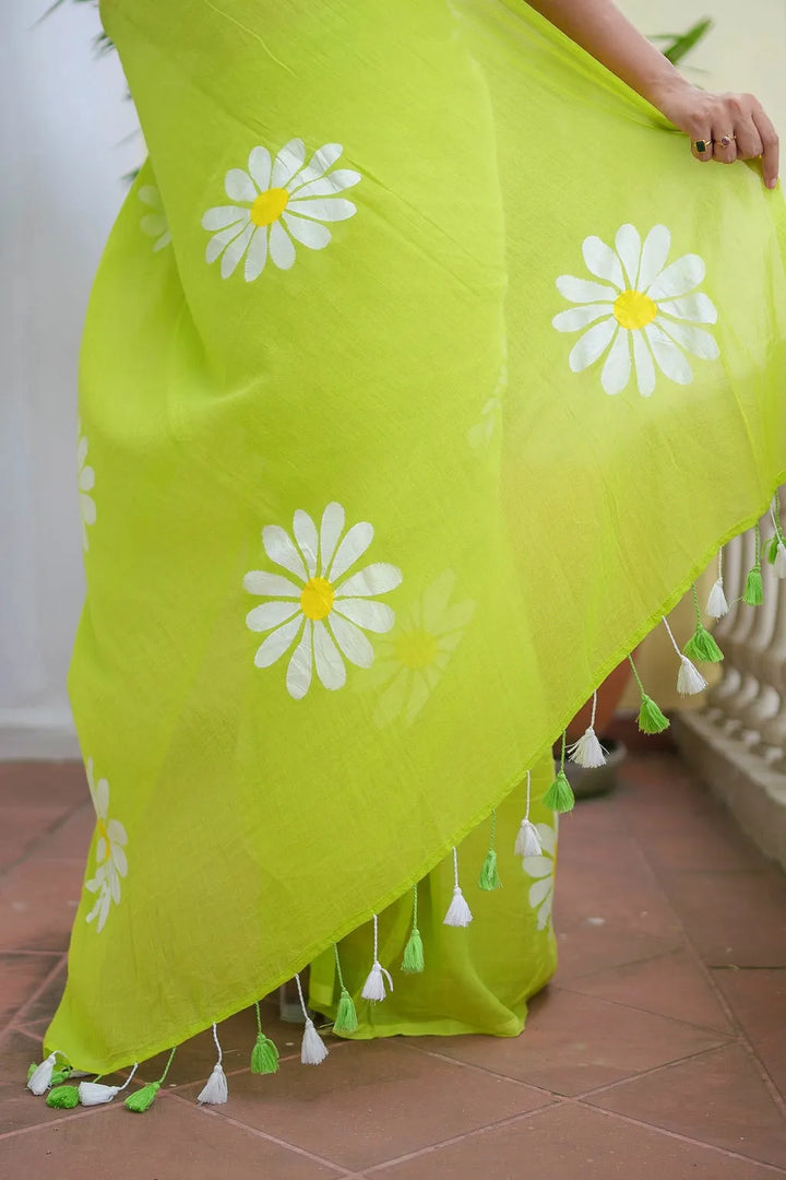Lime Green Mul Cotton Saree with Daisy Floral Print & Tasselled Pallu